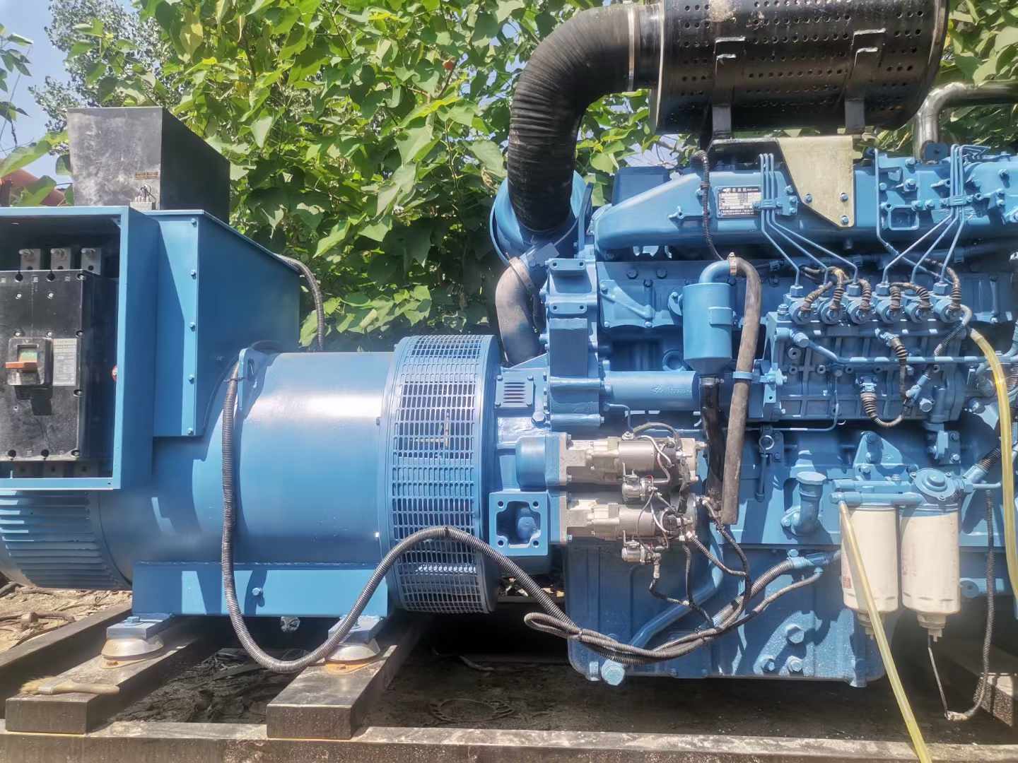 东营详细说明降低 800kW 柴油发电机输出电流波动的方法